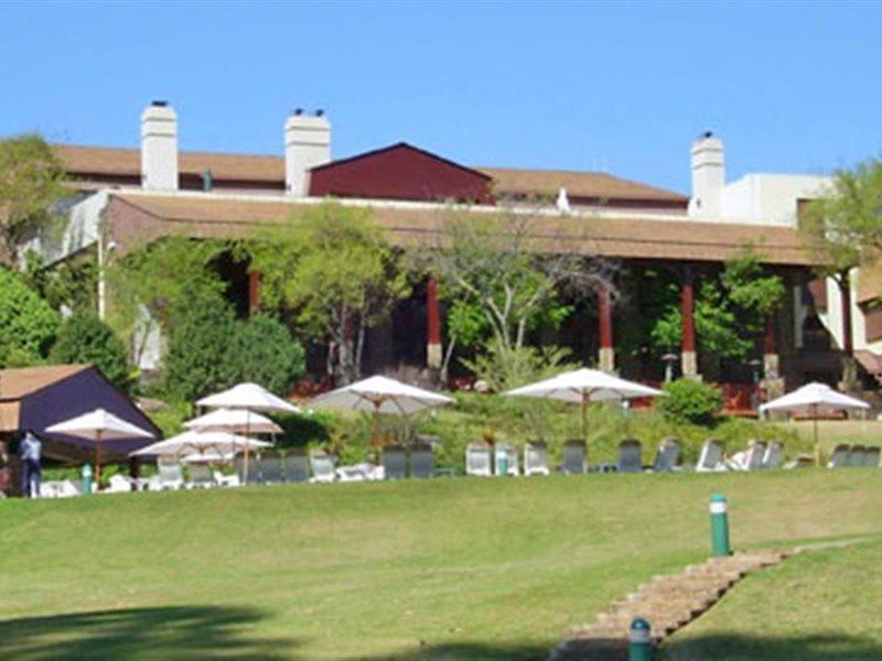 Drakensberg Sun Resort Cathkin Park Esterno foto