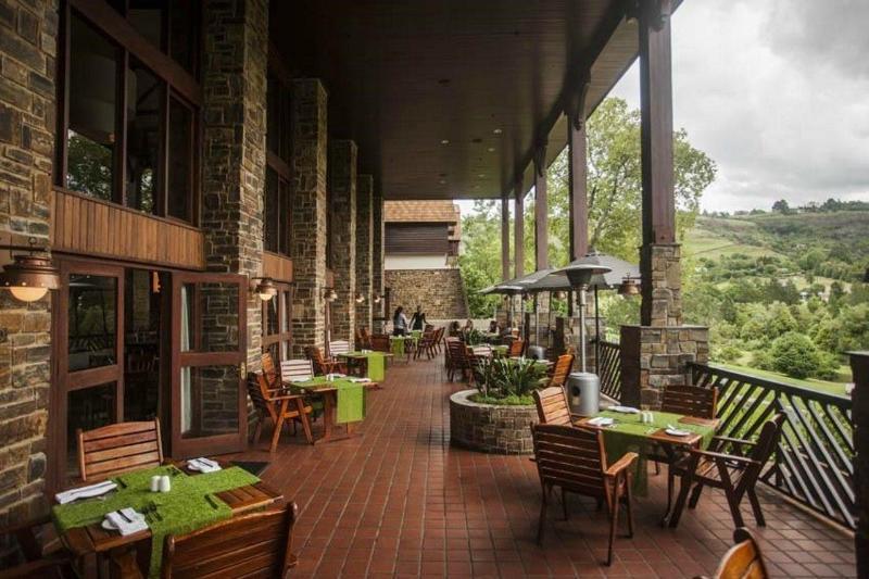 Drakensberg Sun Resort Cathkin Park Esterno foto