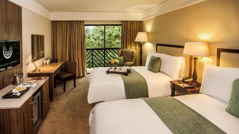 Drakensberg Sun Resort Cathkin Park Esterno foto